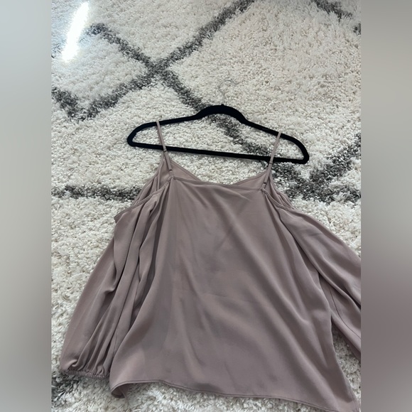 NWT • Joie • Eclipse Cold Shoulder Silk Blouse size XS - Picture 6 of 9